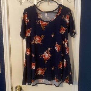 Lularoe Perfect T - Size S fits like M/L